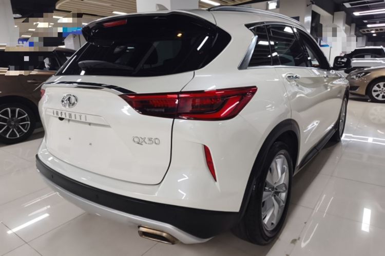 Used Infiniti QX50 2018 2.0T Two-Wheel-Drive Elite Edition Rear Right 45 Deg