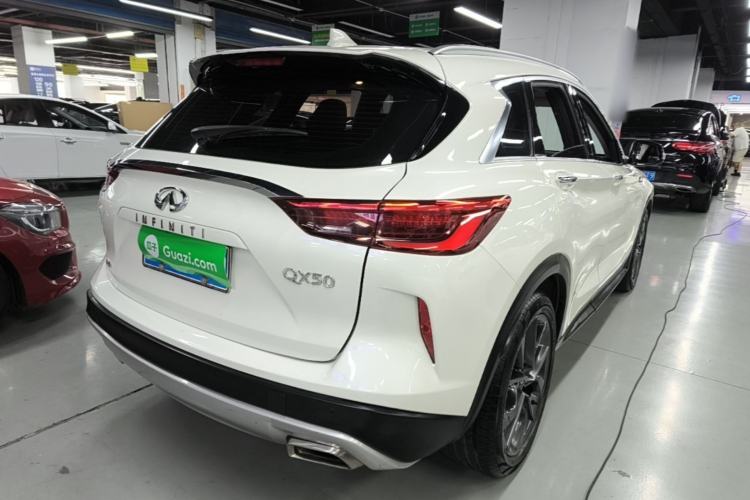 Used Infiniti QX50 2018 2.0T Four-Wheel Drive Smart Edition Rear Right 45 Deg