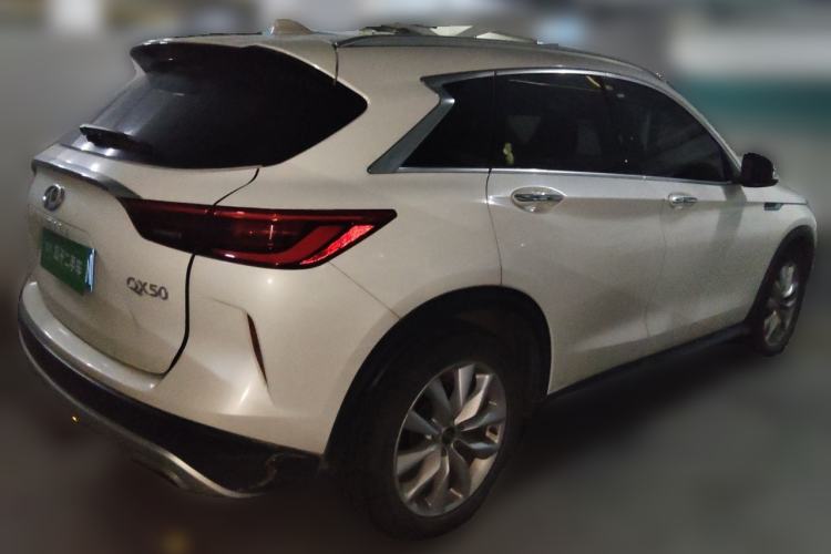 Used Infiniti QX50 2018 2.0T Two-Wheel Drive Fashion Edition Rear Right 45 Deg