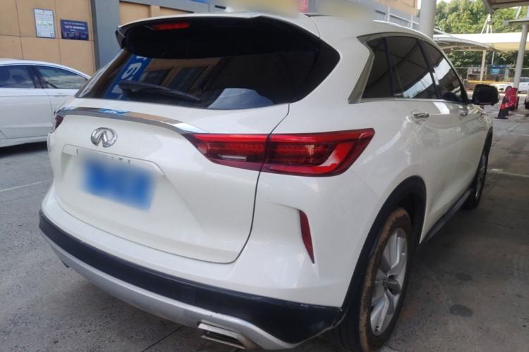Used Infiniti QX50 2018 2.0T Two-Wheel-Drive Elite Edition Rear Right 45 Deg