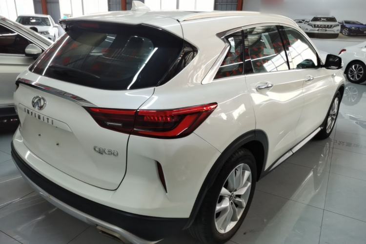 Used Infiniti QX50 2018 2.0T Four-Wheel Drive Smart Edition Rear Right 45 Deg