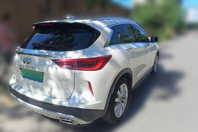 Used Infiniti QX50 2018 2.0T Four-Wheel Drive Elite Edition Rear Right 45 Deg