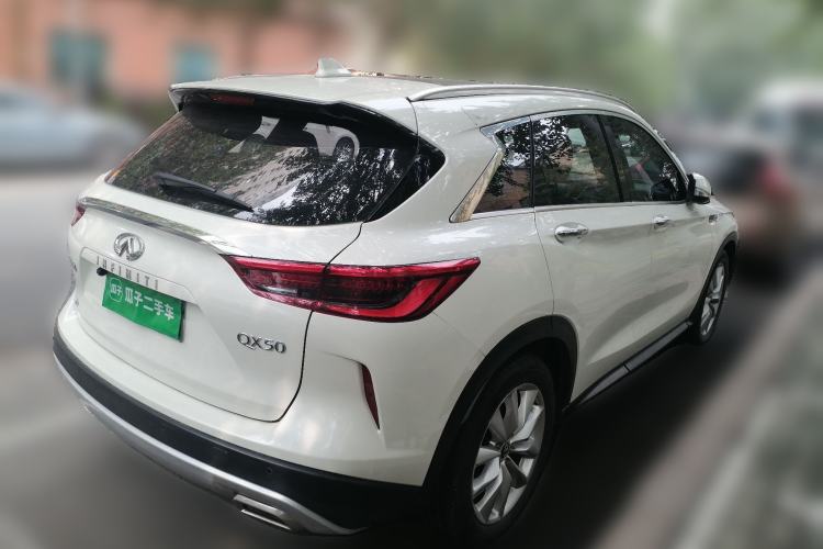 Used Infiniti QX50 2018 2.0T Four-Wheel Drive Elite Edition Rear Right 45 Deg