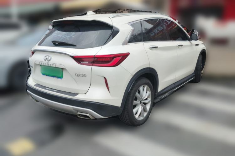 Used Infiniti QX50 2018 2.0T Two-Wheel Drive Fashion Edition Rear Right 45 Deg