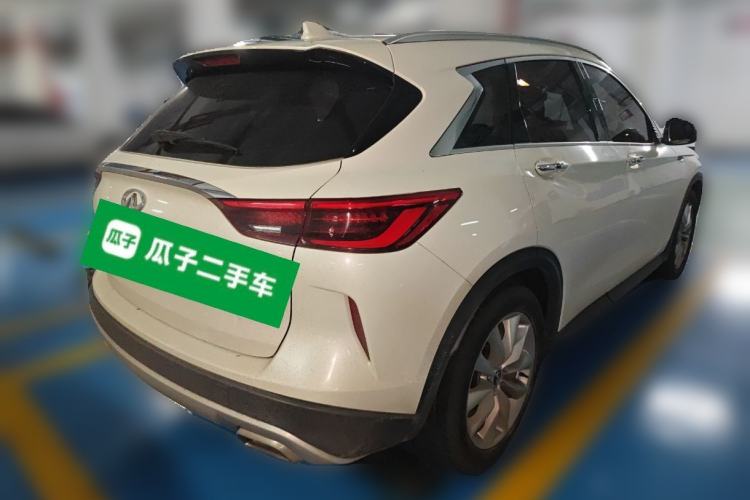 Used Infiniti QX50 2018 2.0T Two-Wheel Drive Fashion Edition Rear Right 45 Deg