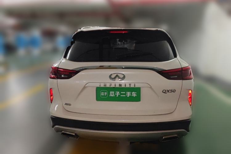 Used Infiniti QX50 2018 2.0T Four-Wheel Drive Luxury Edition Rear