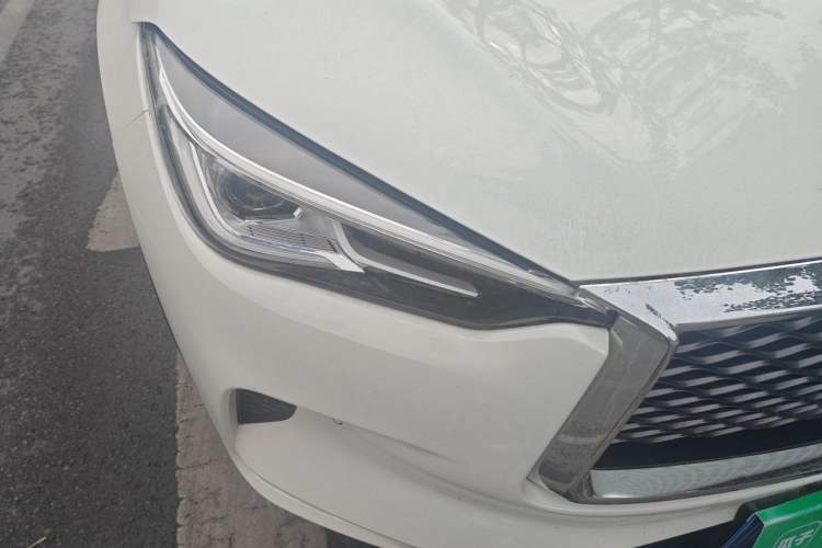 Used Infiniti QX50 2018 2.0T Four-Wheel Drive Elite Edition Right Front Headlight