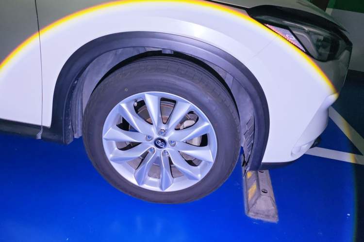 Used Infiniti QX50 2018 2.0T Two-Wheel Drive Fashion Edition Right Front Wheel Hub
