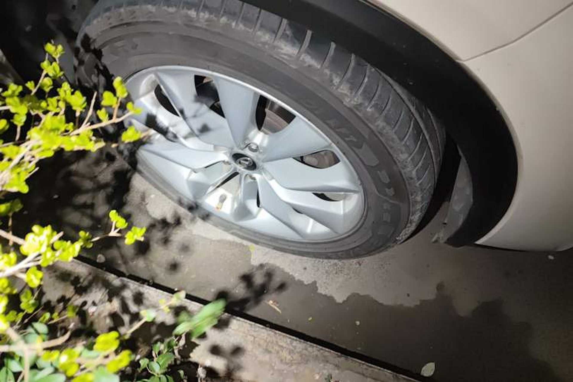 Used Infiniti QX50 2018 2.0T Four-Wheel Drive Elite Edition Right Front Wheel Hub