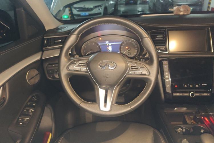 Used Infiniti QX50 2018 2.0T Two-Wheel Drive Fashion Edition Steering Wheel