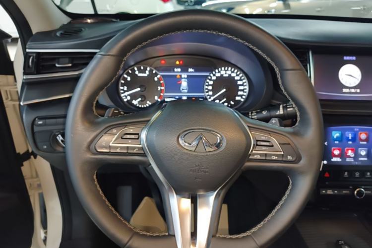 Used Infiniti QX50 2018 2.0T Two-Wheel-Drive Elite Edition Steering Wheel