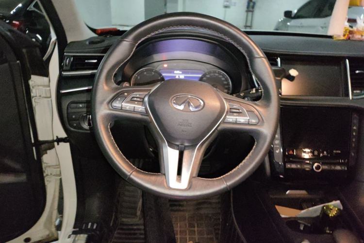 Used Infiniti QX50 2018 2.0T Two-Wheel Drive Fashion Edition Steering Wheel