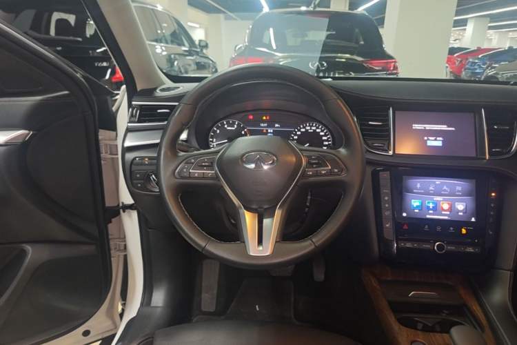 Used Infiniti QX50 2018 2.0T Four-Wheel Drive Elite Edition Steering Wheel