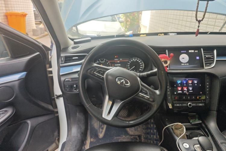 Used Infiniti QX50 2018 2.0T Two-Wheel Drive Fashion Edition Steering Wheel