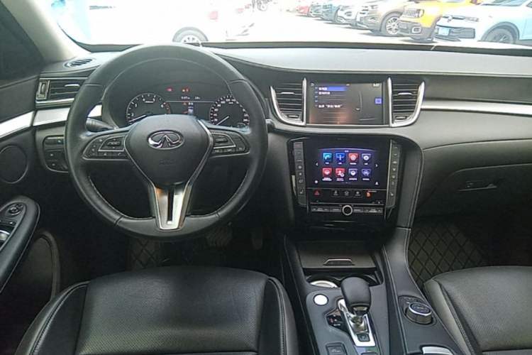 Used Infiniti QX50 2018 2.0T Two-Wheel Drive Fashion Edition Steering Wheel