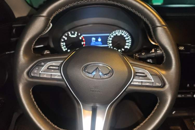 Used Infiniti QX50 2018 2.0T Four-Wheel Drive Elite Edition Steering Wheel