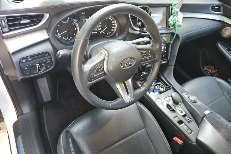 Used Infiniti QX50 2018 2.0T Four-Wheel Drive Luxury Edition Steering Wheel