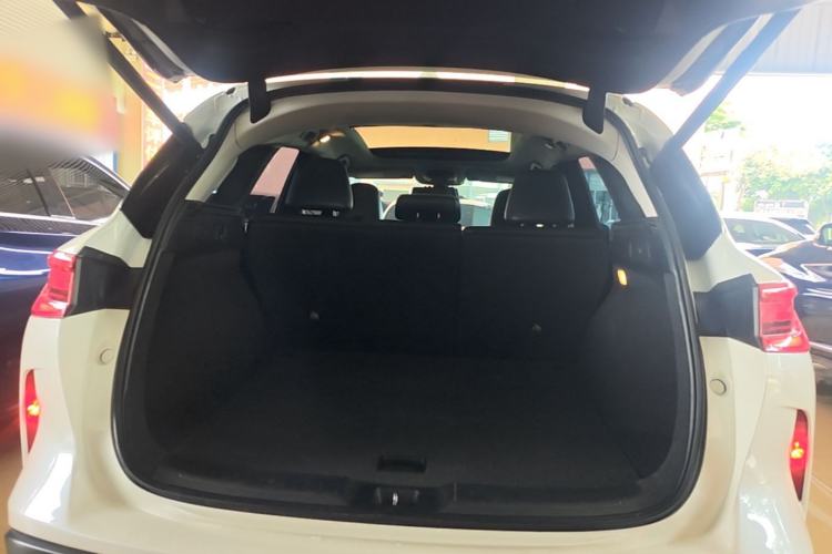Used Infiniti QX50 2018 2.0T Four-Wheel Drive Elite Edition Trunk