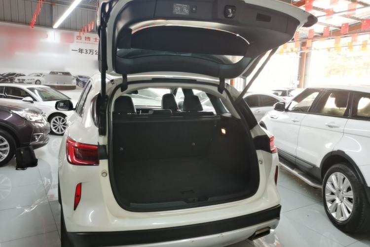 Used Infiniti QX50 2018 2.0T Four-Wheel Drive Smart Edition Trunk