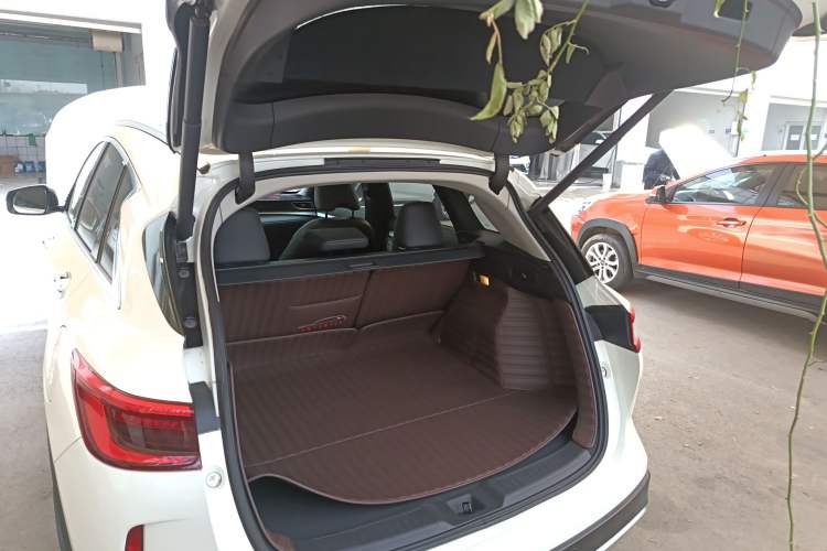 Used Infiniti QX50 2018 2.0T Four-Wheel Drive Smart Edition Trunk