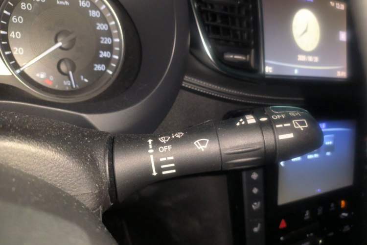 Used Infiniti QX50 2018 2.0T Two-Wheel Drive Fashion Edition Vehicle Key