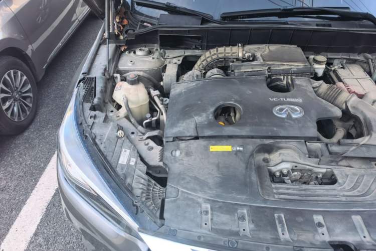 Used Infiniti QX50 2019 2.0T 30th Anniversary Limited Edition Engine Bay Right