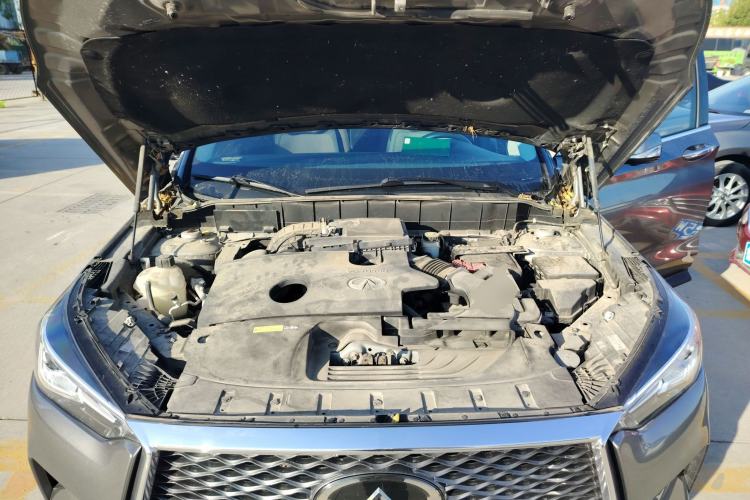 Used Infiniti QX50 2019 2.0T 30th Anniversary Limited Edition Engine Bay