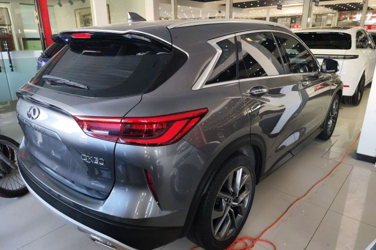 Used Infiniti QX50 2019 2.0T 30th Anniversary Limited Edition Exterior 5