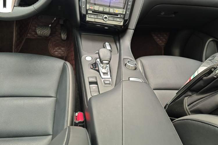Used Infiniti QX50 2019 2.0T 30th Anniversary Limited Edition Gear Lever