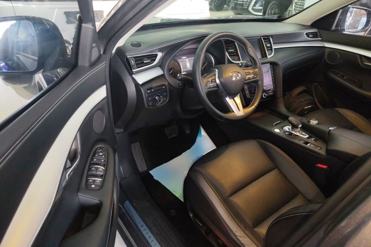 Used Infiniti QX50 2019 2.0T 30th Anniversary Limited Edition Interior 3