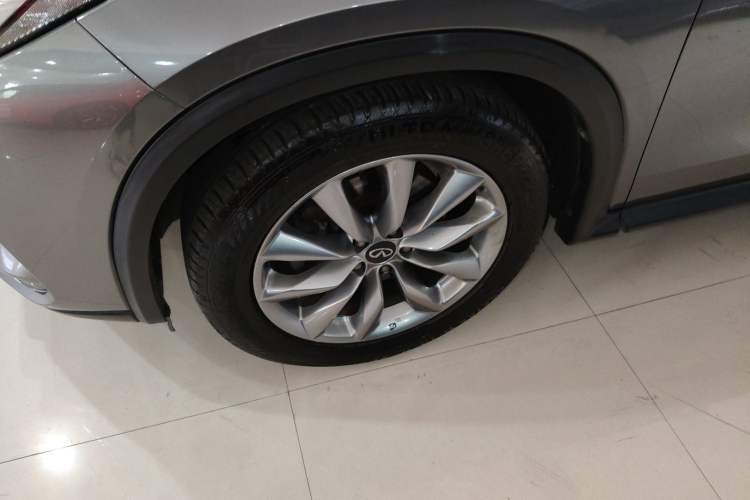 Used Infiniti QX50 2019 2.0T 30th Anniversary Limited Edition Left Front Wheel Hub