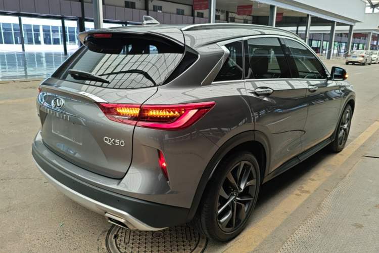 Used Infiniti QX50 2019 2.0T 30th Anniversary Limited Edition Rear Right 45 Deg