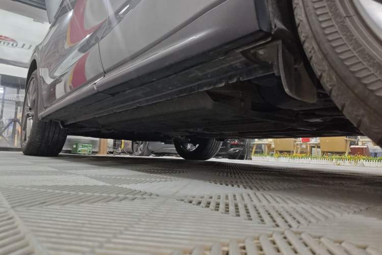 Used Infiniti QX50 2019 2.0T 30th Anniversary Limited Edition Left Side Sill