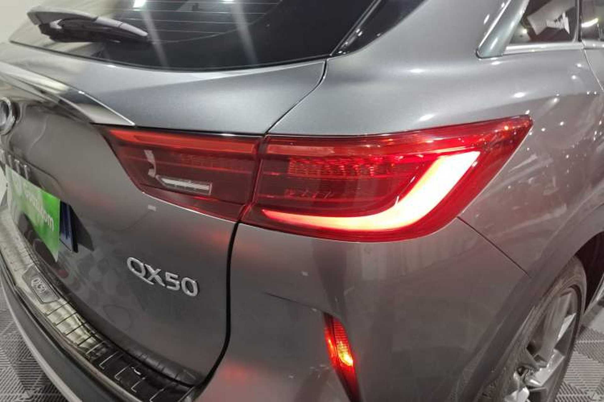 Used Infiniti QX50 2019 2.0T 30th Anniversary Limited Edition Right Rear Taillight