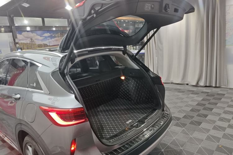 Used Infiniti QX50 2019 2.0T 30th Anniversary Limited Edition Trunk