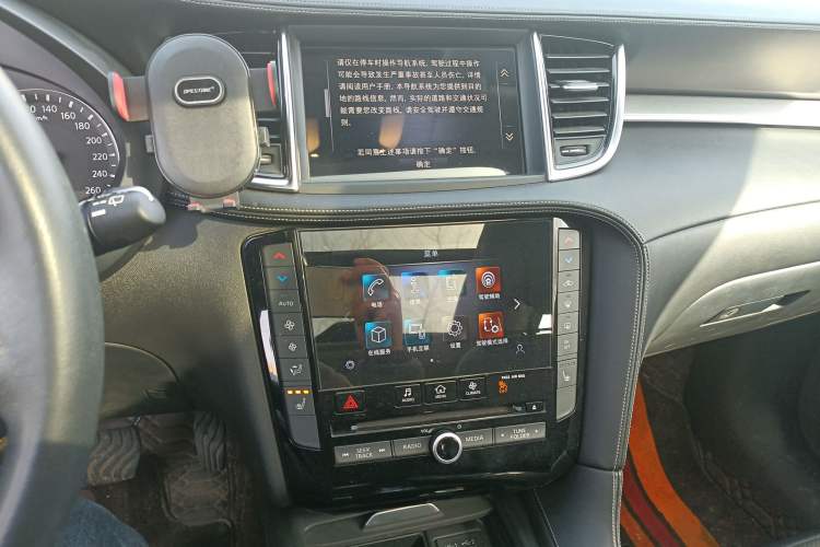 Used Infiniti QX50 2019 2.0T 30th Anniversary Limited Edition Audio And AC Panel