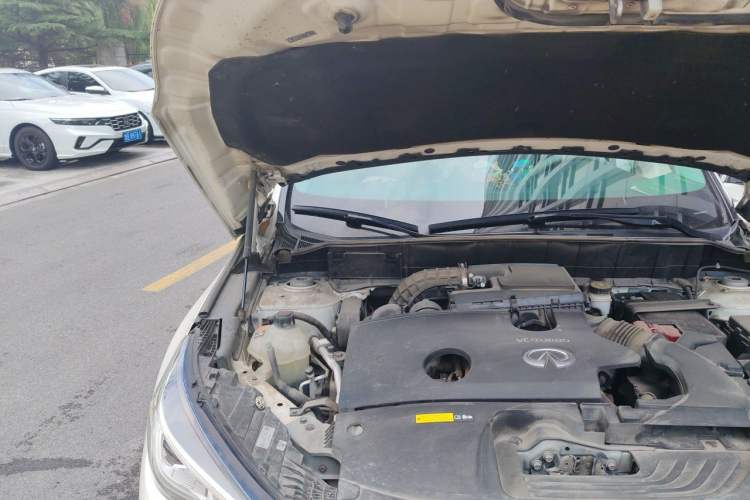 Used Infiniti QX50 2019 2.0T 30th Anniversary Limited Edition Engine Bay Right