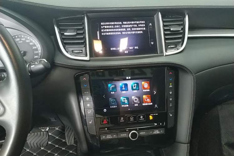 Used Infiniti QX50 2020 Revised Version 2.0T All-Wheel Drive Elite Edition Audio And AC Panel