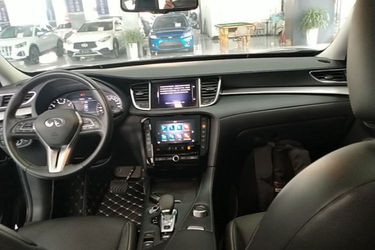 Used Infiniti QX50 2020 Revised Version 2.0T All-Wheel Drive Elite Edition Center Console
