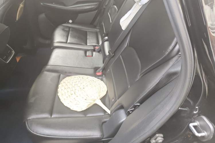 Used Infiniti QX50 2020 2.0T Two-Wheel Drive Fashion Edition Left Rear Seat