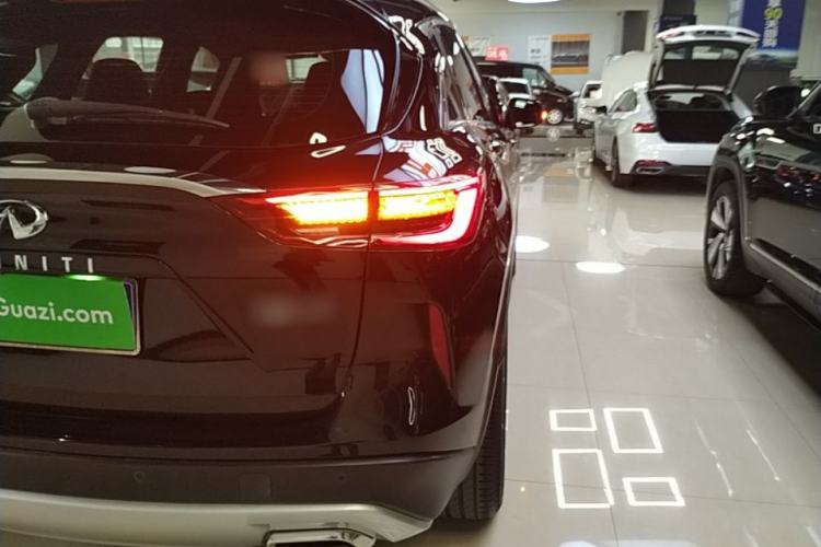 Used Infiniti QX50 2020 Revised Version 2.0T All-Wheel Drive Elite Edition Right Rear Taillight