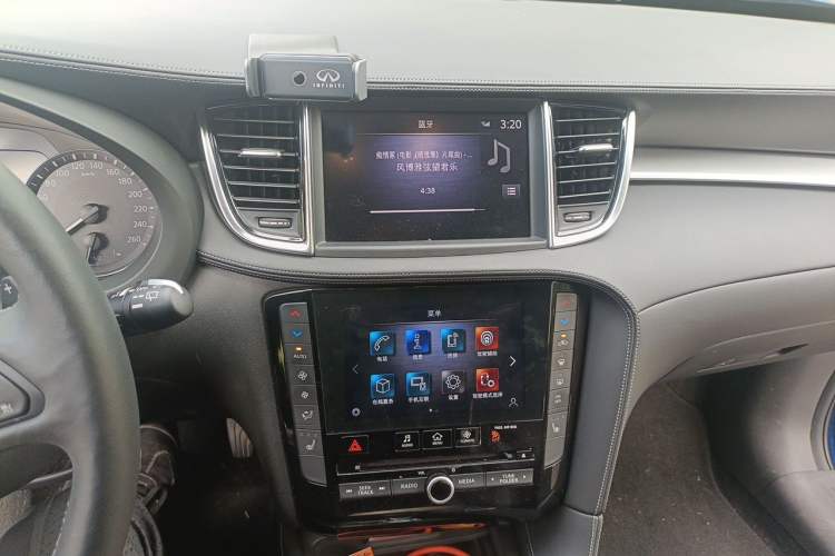 Used Infiniti QX50 2020 2.0T Four-Wheel Drive Navigation Edition Audio And AC Panel