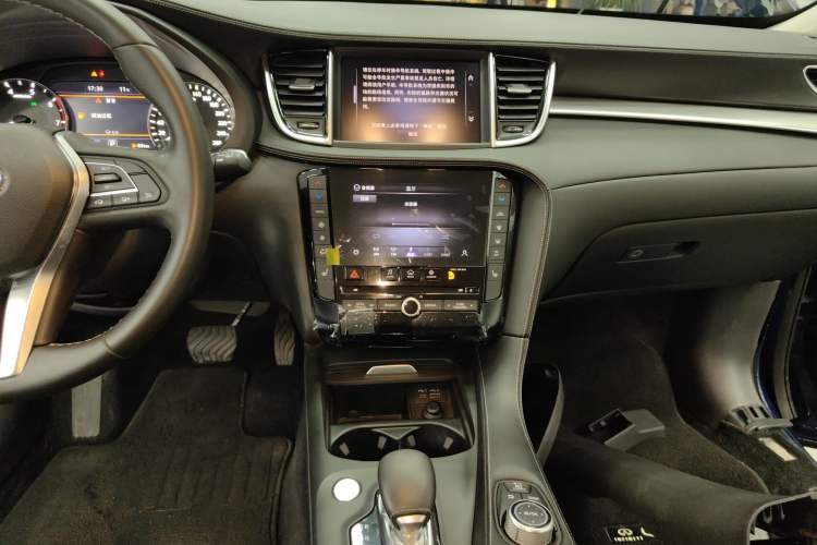 Used Infiniti QX50 2020 2.0T All-Wheel-Drive Elite Version Audio And AC Panel
