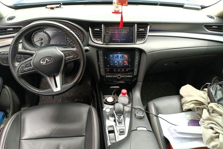 Used Infiniti QX50 2020 Revised Version 2.0T All-Wheel Drive Elite Edition Center Console