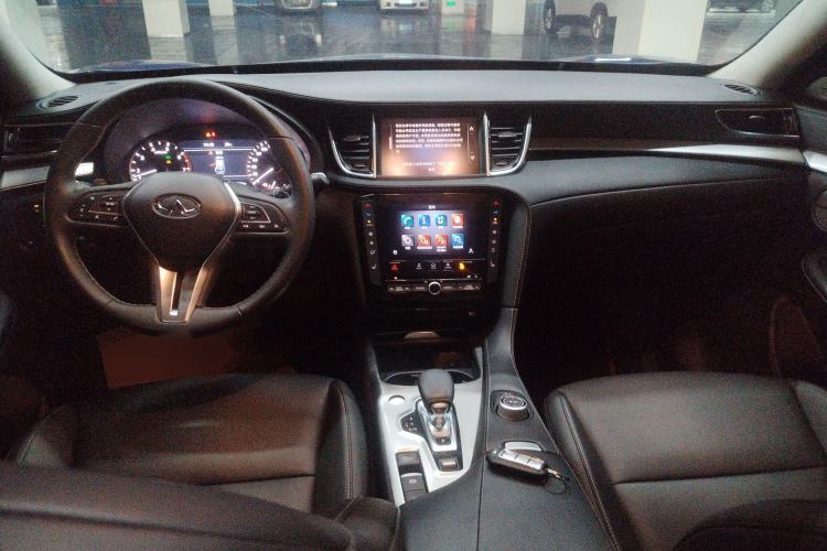 Used Infiniti QX50 2020 2.0T Two-Wheel Drive Fashion Edition Center Console