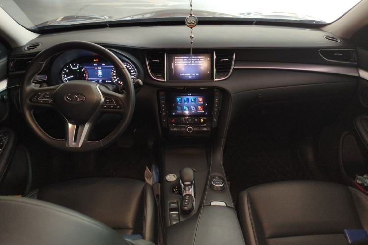 Used Infiniti QX50 2020 Revised Version 2.0T All-Wheel Drive Elite Edition Center Console