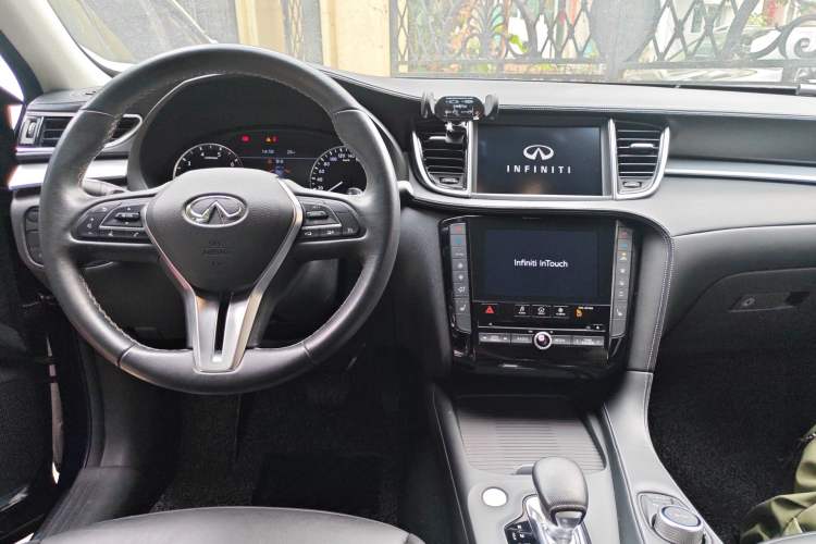 Used Infiniti QX50 2020 2.0T Two-Wheel Drive Fashion Edition Center Console