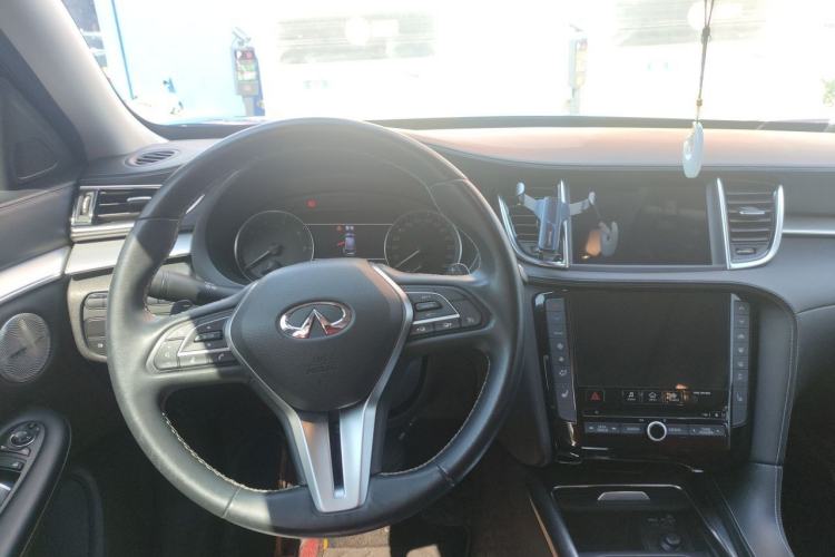 Used Infiniti QX50 2020 Revised Version 2.0T All-Wheel Drive Elite Edition Center Console