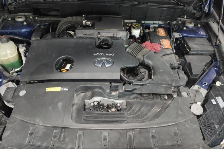Used Infiniti QX50 2020 Revised Version 2.0T Two-Wheel Drive Fashion Edition Engine Bay