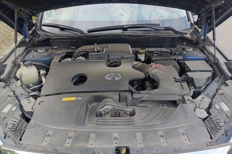 Used Infiniti QX50 2020 2.0T Four-Wheel Drive Navigation Edition Engine Bay